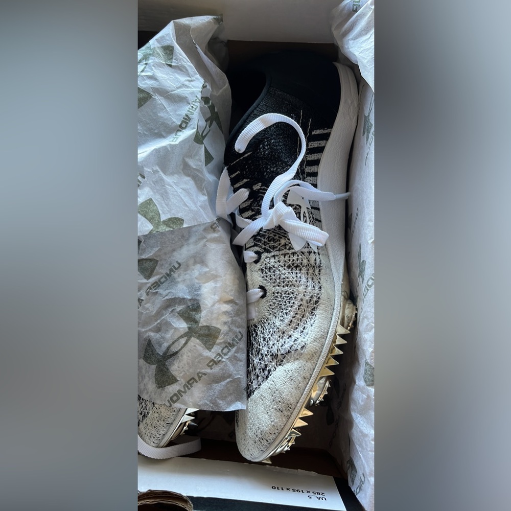 under armor track spikes
